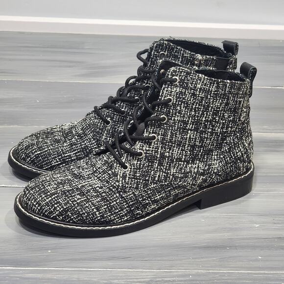 NYDJ Eileen Ankle Boots Black and White Tween Lace Up Zip Closure Size 8 - Picture 2 of 13